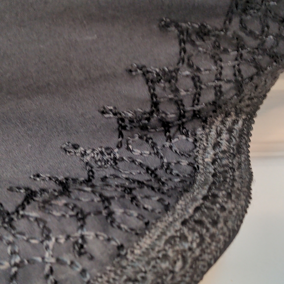 🌷NWOT, SM Moroccan Embroidered Black Top/mini dress - Picture 5 of 12